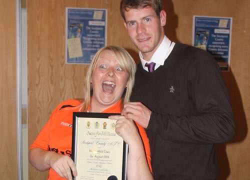 Owain fôn Williams 1245